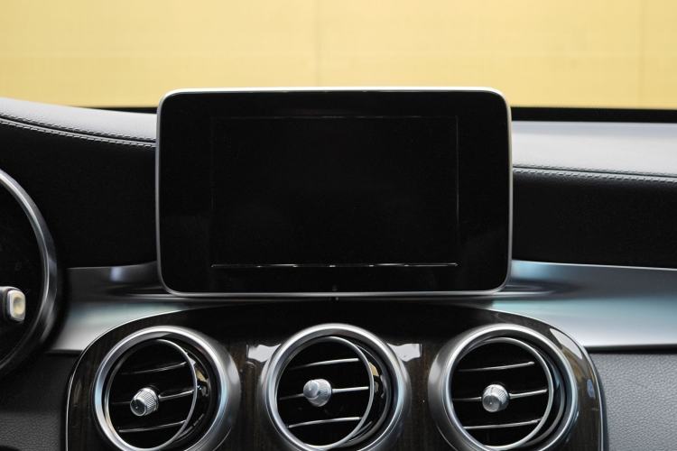 Used Mercedes-Benz GLC 2017 GLC 260 4MATIC Luxury Model