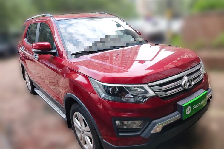 Used CHANGAN OSHAN CX70 2016 1.6L Manual Luxury Model Front Right 45 Deg