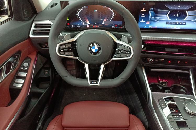 Used BMW 3 Series 2025 330Li M Sport Shadowline Package Steering Wheel