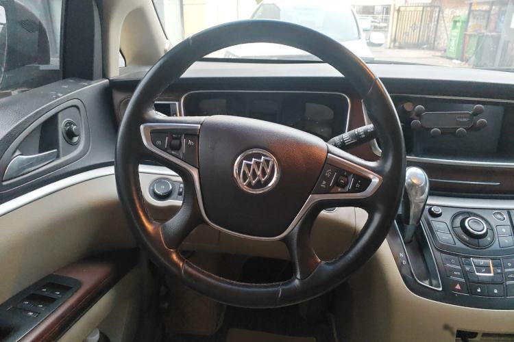 Used Buick GL8 2018 28T Luxury Model China VI Standard