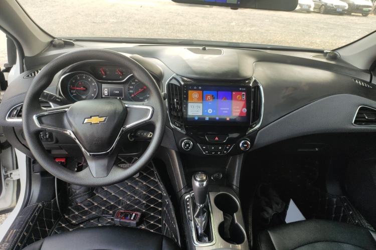 Used Chevrolet Cruze 2018 320 Automatic Pioneer Sunroof Edition