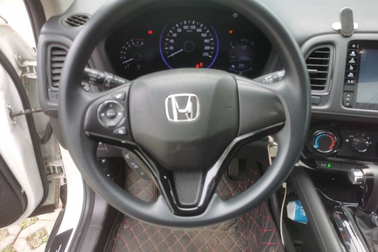 Used Honda Vezel 2019 1.5L CVT Pioneer Edition China VI Steering Wheel
