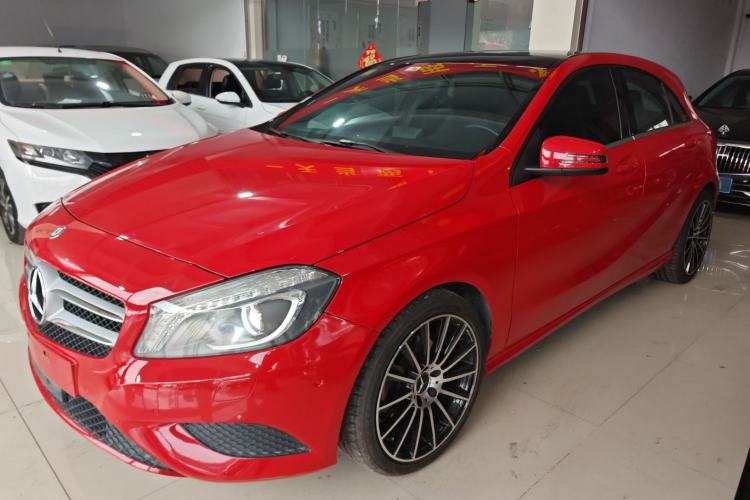 Used Mercedes-Benz A-Class 2013 A 200 Urban Edition Left Side