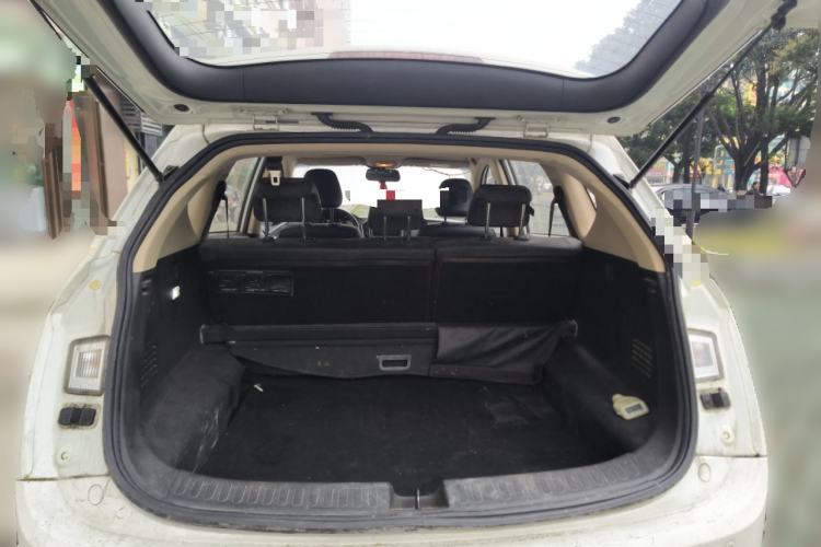 Used Baojun 560 2015 1.8L manual luxury version
