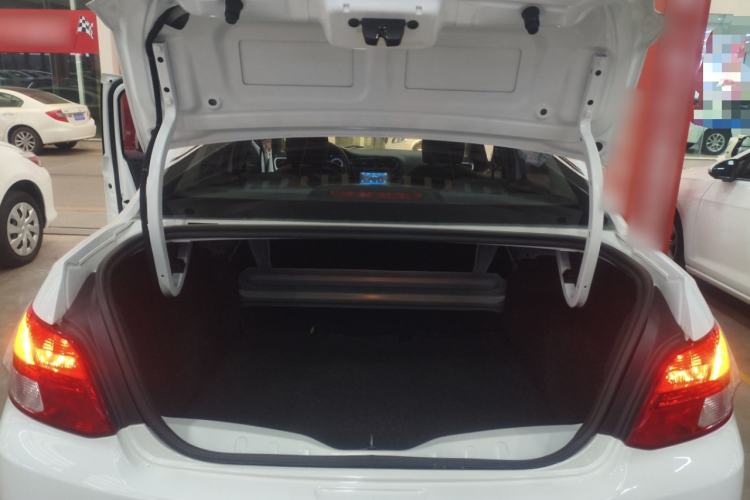 Used Peugeot 301 2016 1.6L Automatic Comfort Edition
