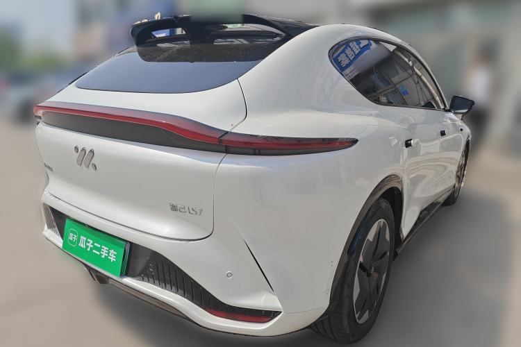 Used IM LS7 2023 90 kWh Elite Rear-Drive Version