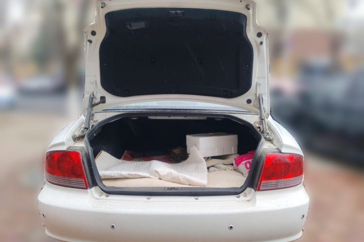 Used Hyundai Sonata 2004 2.0L Manual Standard Edition