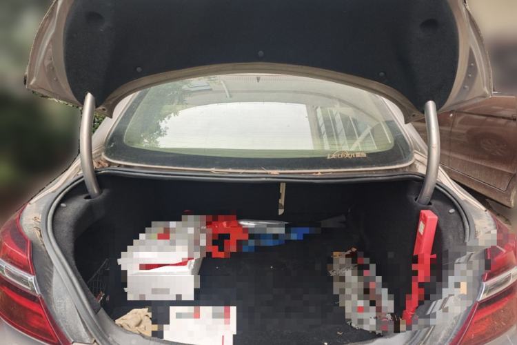 Used Buick Regal 2014 2.0L Elite Fashion Edition Trunk