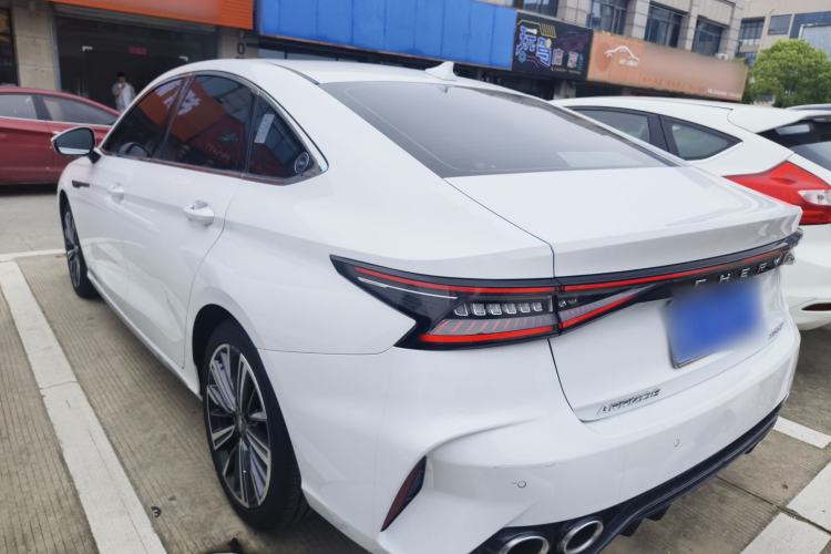 Used Chery Arrizo 8 2024 1.6T DCT Rui Rear Left 45 Deg