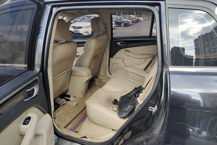 Used Zotye Domy X5 2017 Upgraded Model 1.5T Manual Luxury Version
