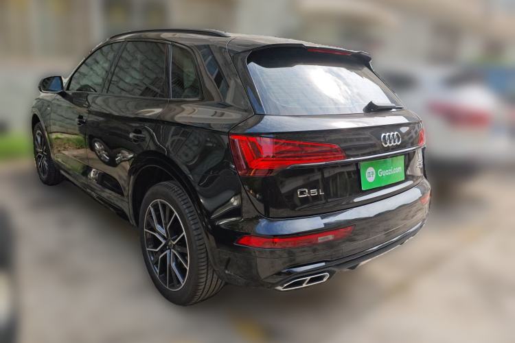 Used Audi Q5L 2025 40 TFSI Luxury Dynamic Edition Rear Left 45 Deg
