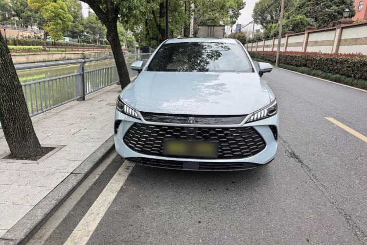 Used BYD Qin PLUS 2025 DM-i Smart Drive 120KM Superior Model