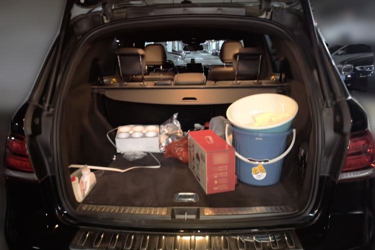 Used Mercedes-Benz GLE 2015 GLE 320 4MATIC Trunk