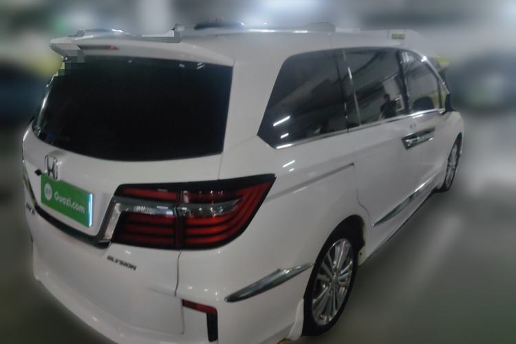 Used Honda Elysion 2016 2.4L Classic Edition
