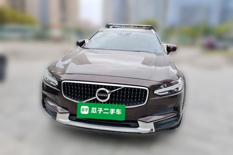 Used Volvo V90 2017 Cross Country T5 AWD Smart Range Edition