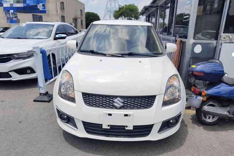 Used Suzuki Swift 2014 1.5L Automatic Fashion Edition
