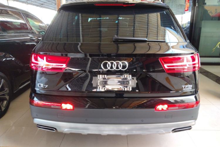 Used Audi Q7 2016 3.0 TFSI parallel import
