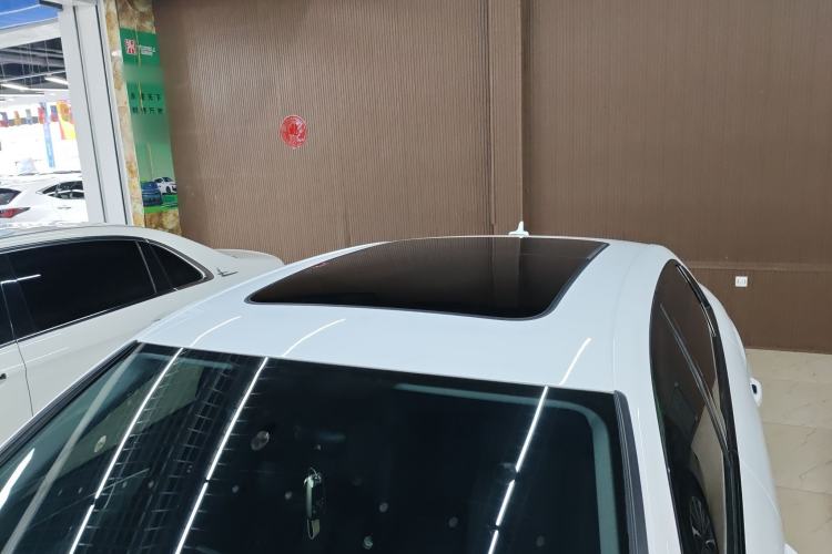 Used Audi A4L 2022 40 TFSI Luxury Dynamic Model Roof