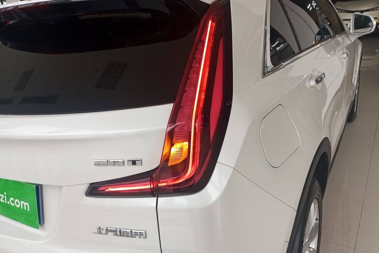 Used Cadillac XT4 2021 28T Two-Wheel Drive Tech Edition