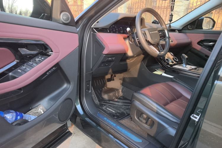 Used Land Rover Range Evoque 2022 Facelifted Aurora L 249 PS R-Dynamic Luxury Edition Driver Seat