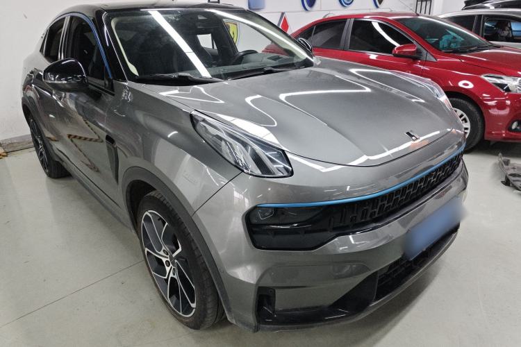 Used Lynk & Co 05 2020 2.0TD Two-Wheel Drive Shine Halo Exterior 1