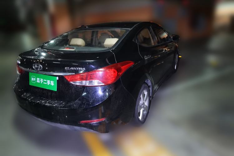 Used Hyundai Elantra (5th Generation / Langdong) 2012 1.6L Manual Leading Model Rear Right 45 Deg