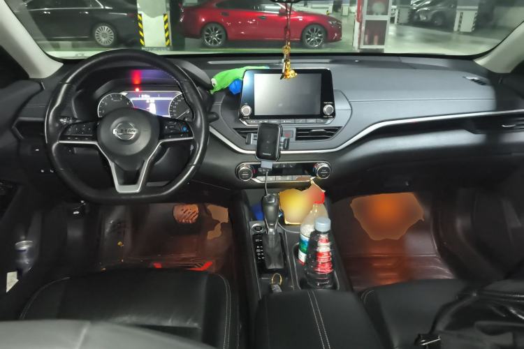 Used Nissan Teana 2020 2.0T XL Upper AD1 Smart Navigation Edition Center Console