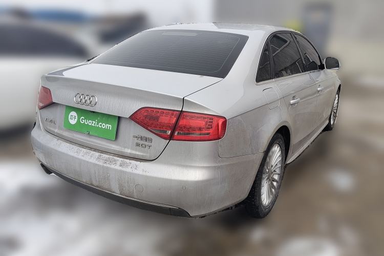 Used Audi A4L 2012 2.0 TFSI automatic Comfort trim level