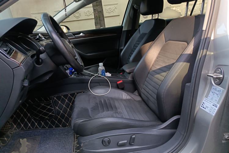 Used Volkswagen Magotan 2017 330TSI DSG Luxury Model