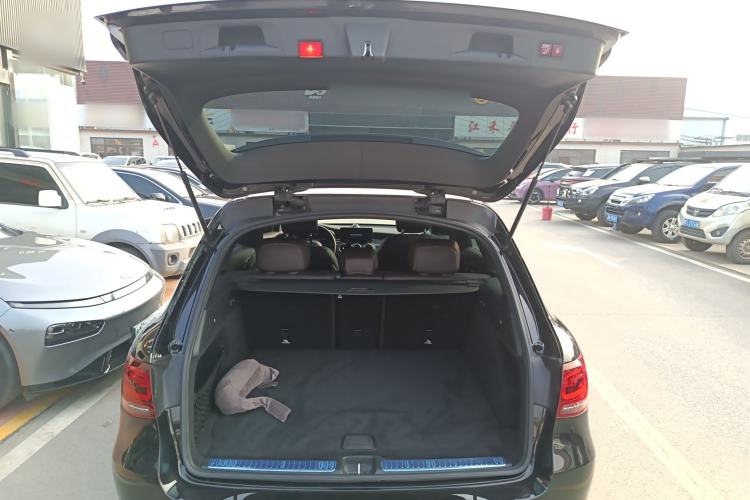 Used Mercedes-Benz GLC 2022 GLC 300 L 4MATIC Dynamic Edition Prestige Model