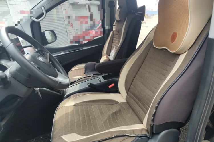 Used JAC Refine M3 2022 PLUS 1.8L 7-seater Standard Model