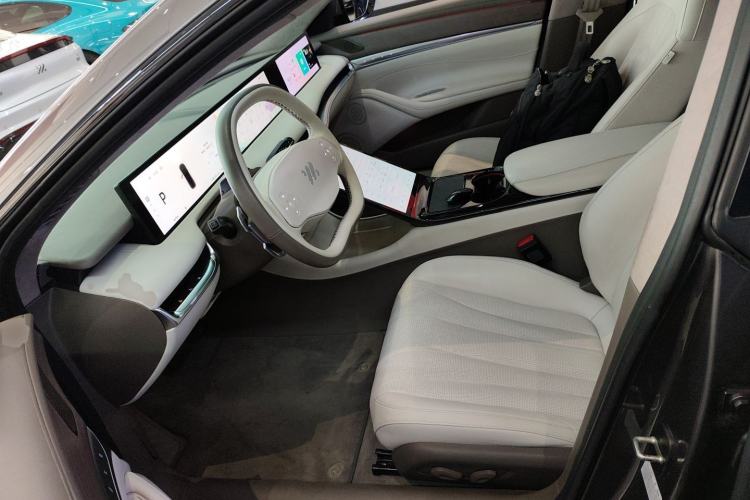 Used IM L7 2022 Pro Model
