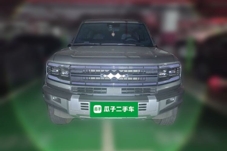 Used Formula Leopard 5 2023 Explore Edition