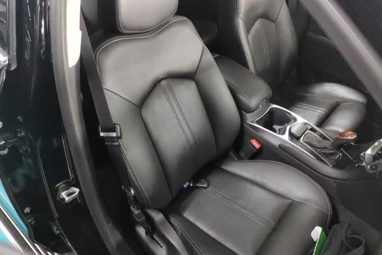 Used Cadillac SRX 2014 3.0L Leading Model Right Front Seat