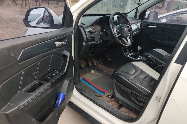 Used BAIC Weiwang M60 2017 1.5L Manual Platinum Edition
