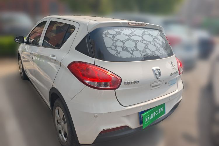 Used Baojun 310 2016 1.2L manual Comfort trim level