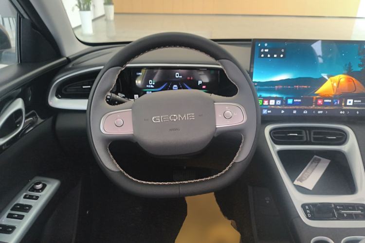 Used Geely Galaxy Geome 2026 Model 310km Dream Edition Steering Wheel