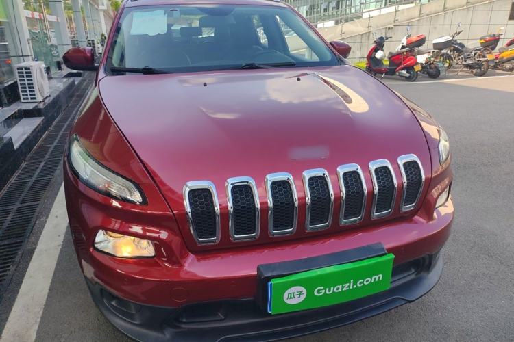 Used Jeep Cherokee 2016 2.4L Leading Smart Version