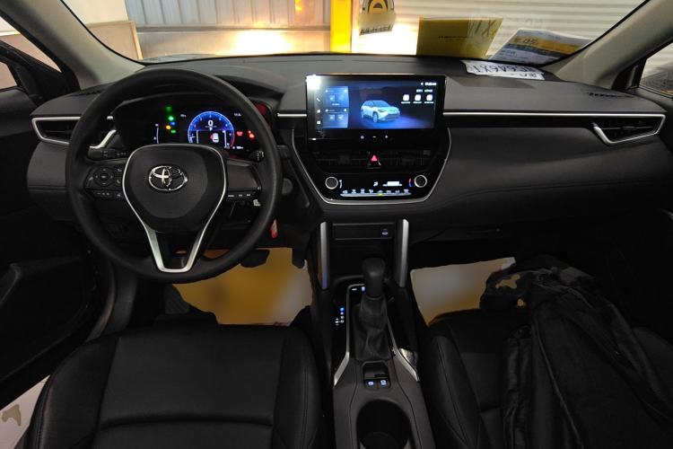 Used Toyota FRONTLANDER 2024 2.0L CVT Elite Edition