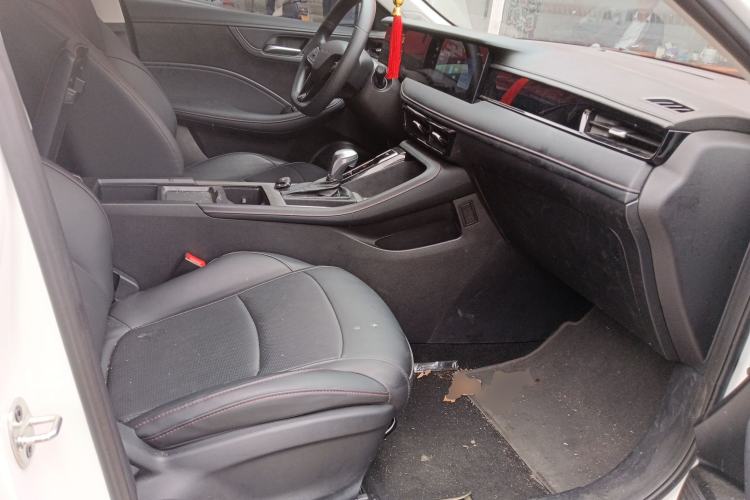 Used Roewe i5 2023 1.5L CVT Luxury Edition Right Front Seat