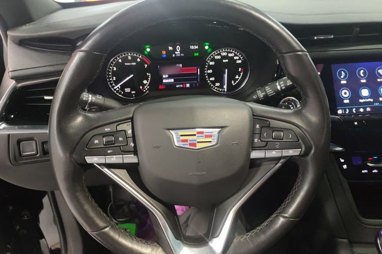 Used Cadillac XT6 2021 2.0T Six-Seater Four-Wheel-Drive Luxury Version
