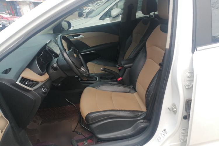 Used Chevrolet Monza 2022 320 Automatic Enjoyment Sunroof Version Left Front Seat