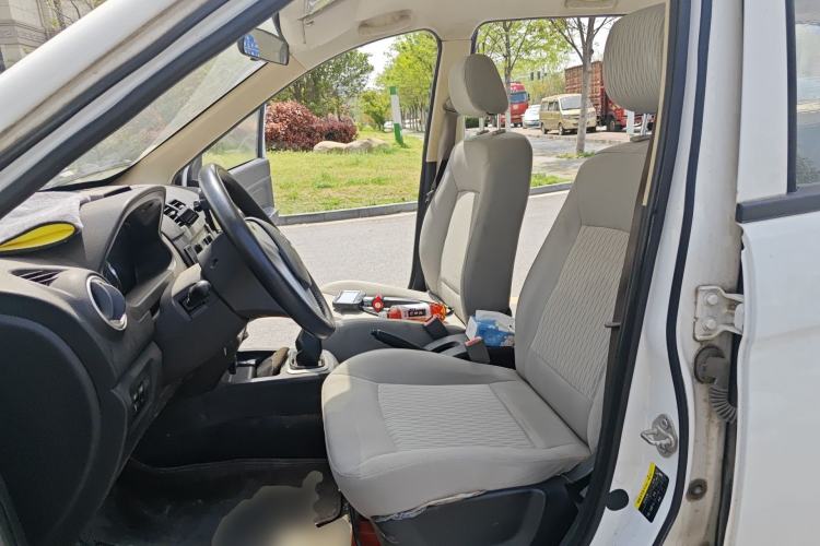 Used HYOSOW H2 2016 H2E 1.5L Classic Model BJ415A Left Front Seat