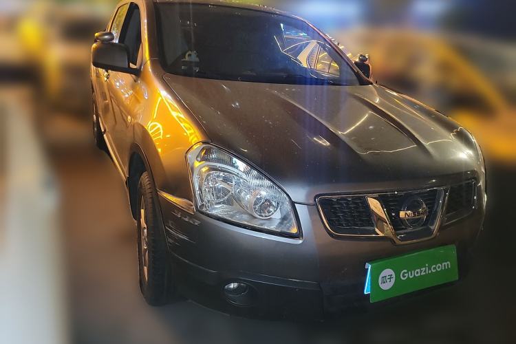 Used Nissan Qashqai 2012 2.0 XL Fire CVT 2WD Front Right 45 Deg