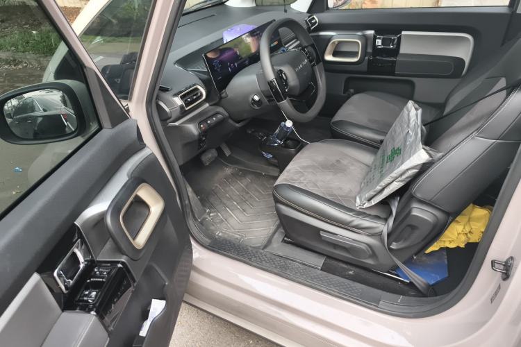 Used Baojun KiWi EV 2023 DJI Edition Lithium Iron Phosphate Driver Seat