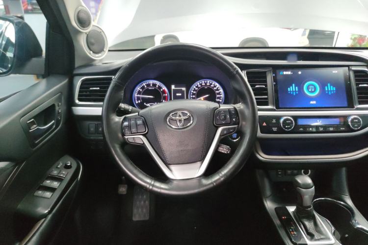 Used Toyota Highlander 2018 2.0T Four-Wheel Drive Ultimate Edition 7-Seater Emission Standard China V