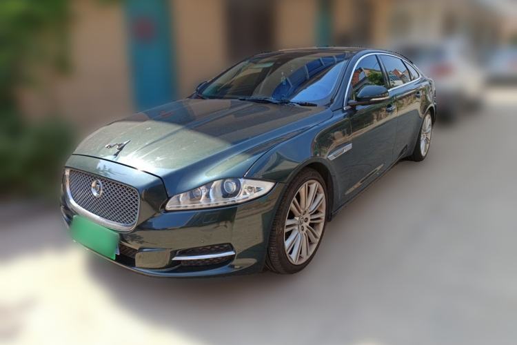 Used Jaguar XJ 2011 XJL 3.0 Panoramic Business Edition Guazi used car, China used car export, Used car for sale, Used cars, Cheapest cars for sale