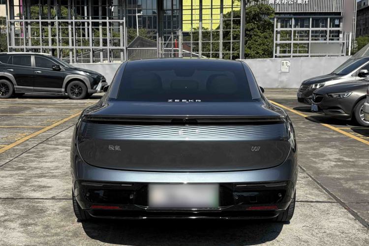 Used Zeekr 007 2024 Four-Wheel Drive Intelligent Driving Version 100 kWh
