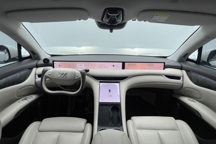 Used IM LS6 2023 Max Standard Edition
