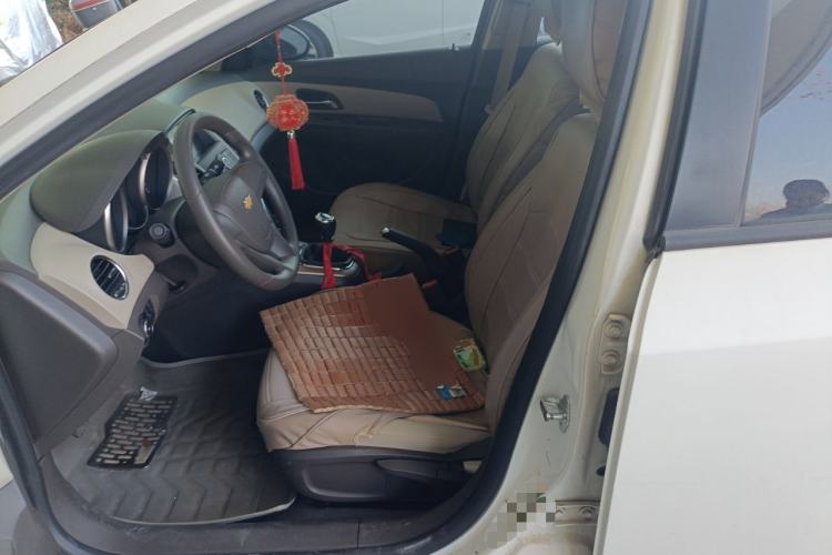 Used Chevrolet Cruze 2015 1.5L Classic SL MT